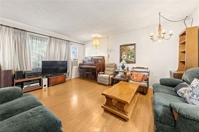 526 E Olive Avenue A, Monrovia, CA 91016