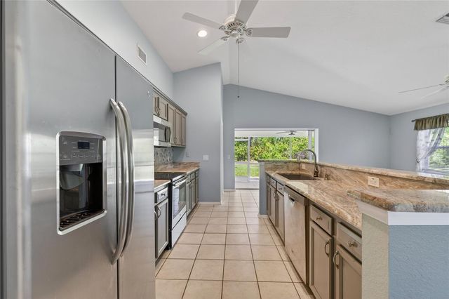 13440 SW PEMBROKE CIRCLE N, Lake Suzy, FL 34269