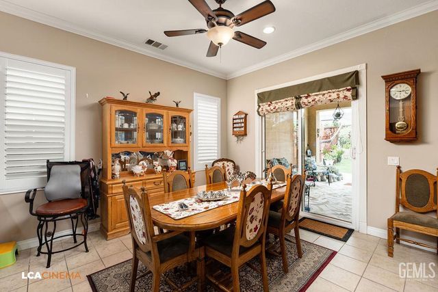 9804 Kingsport Place, Bakersfield, CA 93306