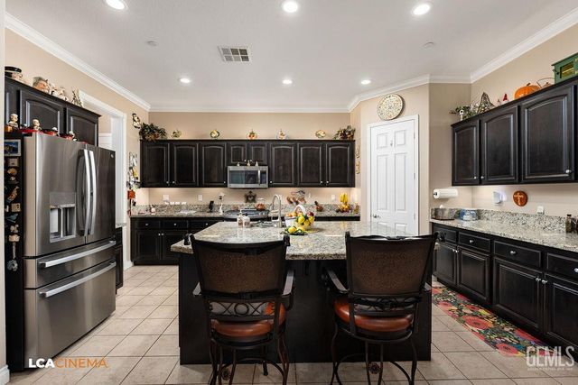 9804 Kingsport Place, Bakersfield, CA 93306