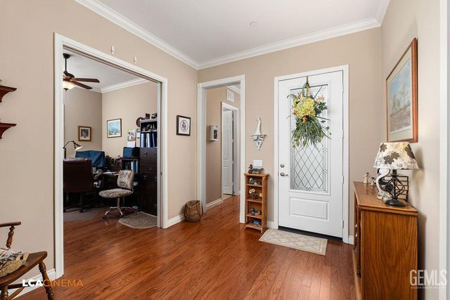9804 Kingsport Place, Bakersfield, CA 93306