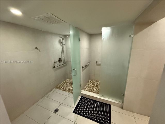 2201 S Ocean Dr 904, Hollywood, FL 33019