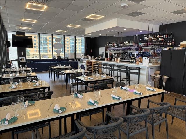 2201 S Ocean Dr 904, Hollywood, FL 33019