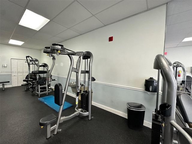 2201 S Ocean Dr 904, Hollywood, FL 33019