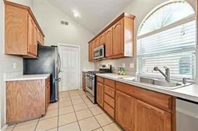 12500 Cottageville Lane, Fort Worth, TX 76244