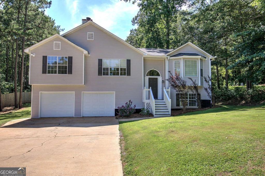 546 Preston Place Court, Carrollton, GA 30117
