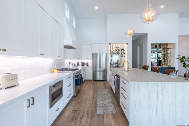 1417 POWDER RIDGE RD, New Braunfels, TX 78132
