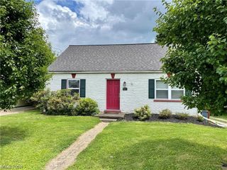 5516 Grand Central Avenue, Vienna, WV 26105