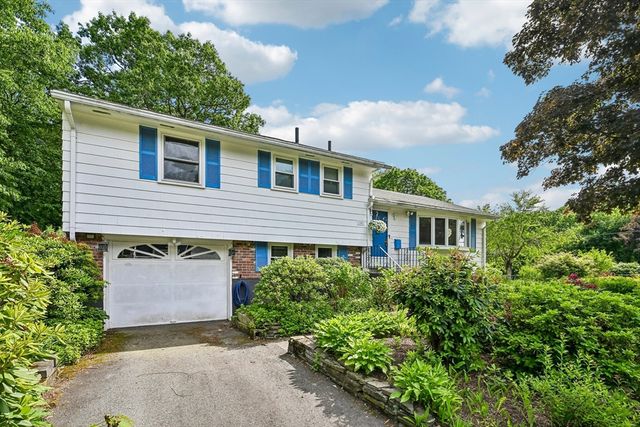 15 Dana Rd, Maynard, MA 01754