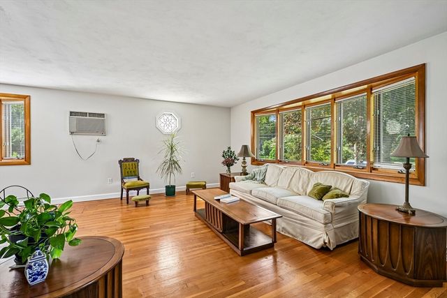 15 Dana Rd, Maynard, MA 01754