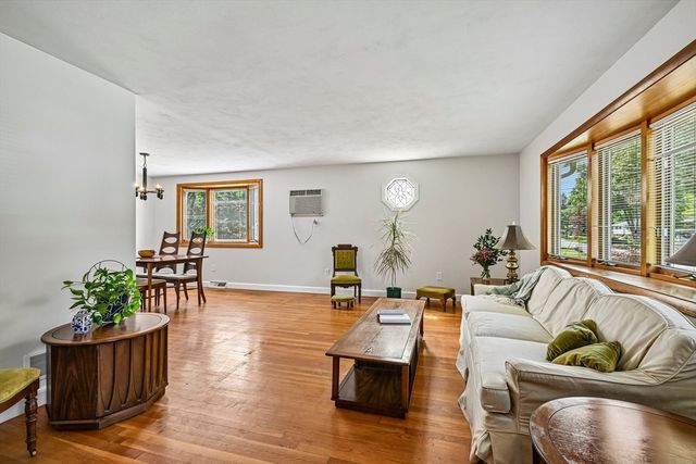 15 Dana Rd, Maynard, MA 01754
