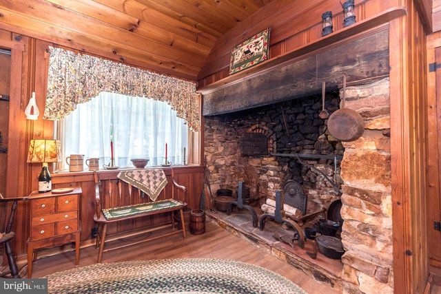 345 PARK AVE, Chalfont, PA 18914