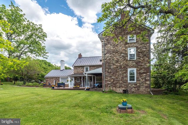 345 PARK AVE, Chalfont, PA 18914