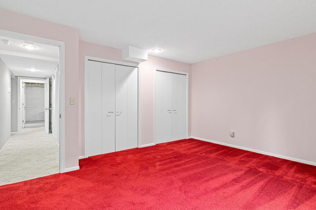 18 Anemone Circle, North Oaks, MN 55127
