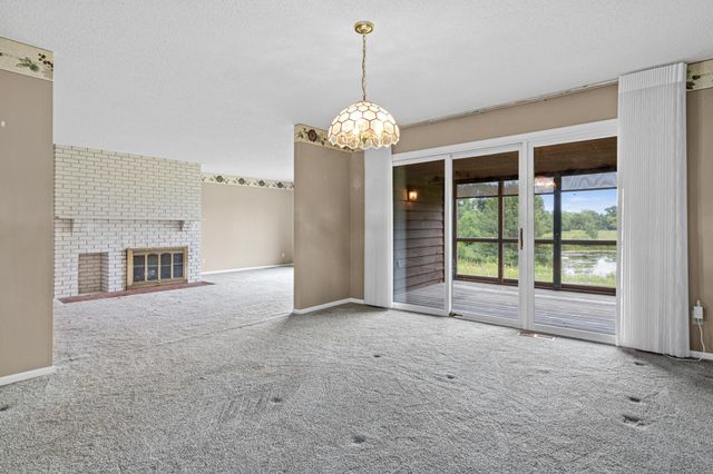 18 Anemone Circle, North Oaks, MN 55127