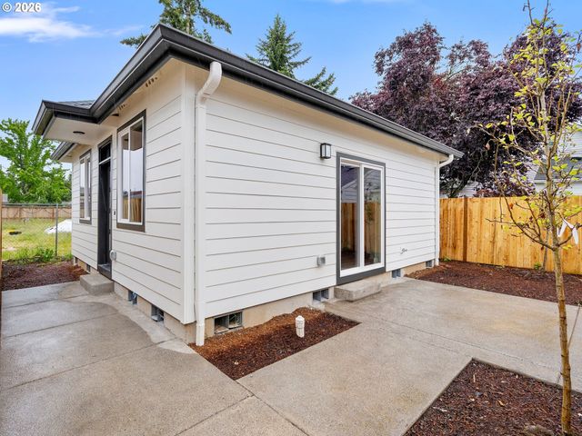 6341 Se 85TH Ave, Portland, OR 97266