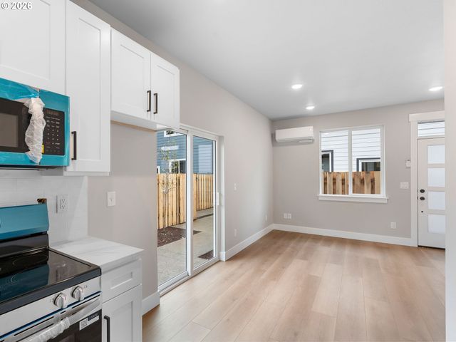 6341 Se 85TH Ave, Portland, OR 97266