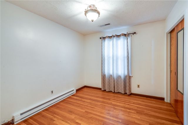 398 Crestview Avenue, Akron, OH 44320