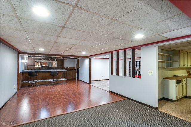 398 Crestview Avenue, Akron, OH 44320