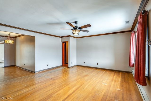 398 Crestview Avenue, Akron, OH 44320