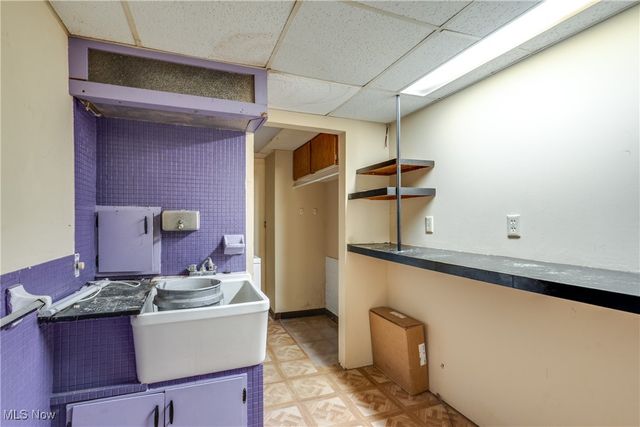 398 Crestview Avenue, Akron, OH 44320