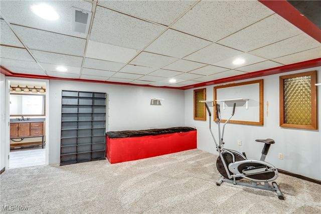 398 Crestview Avenue, Akron, OH 44320