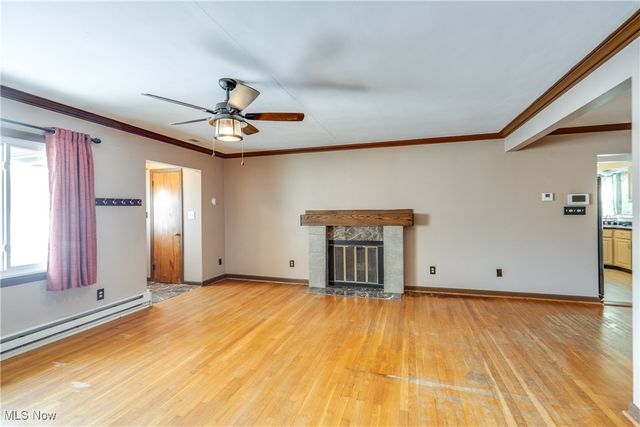 398 Crestview Avenue, Akron, OH 44320