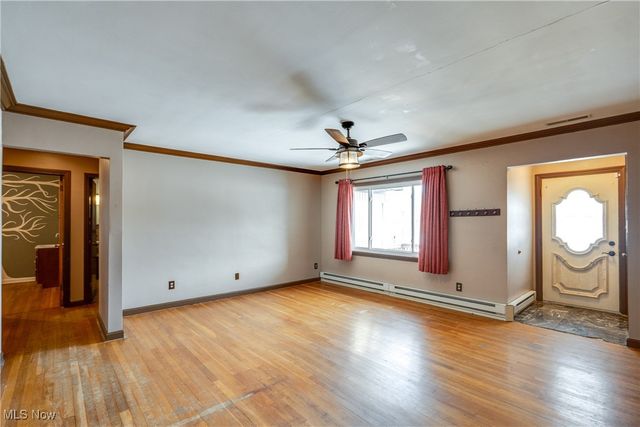 398 Crestview Avenue, Akron, OH 44320