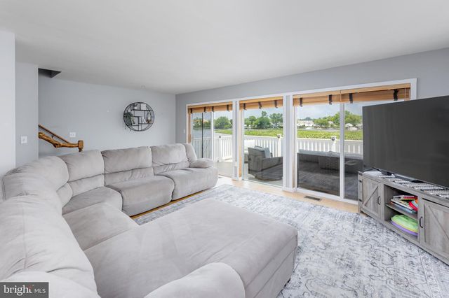 55 EDGEWATER AVE, Westville, NJ 08093