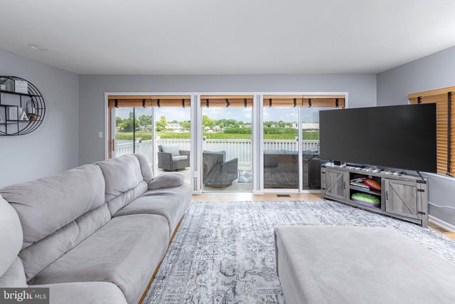55 EDGEWATER AVE, Westville, NJ 08093
