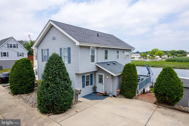 55 EDGEWATER AVE, Westville, NJ 08093