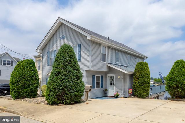 55 EDGEWATER AVE, Westville, NJ 08093