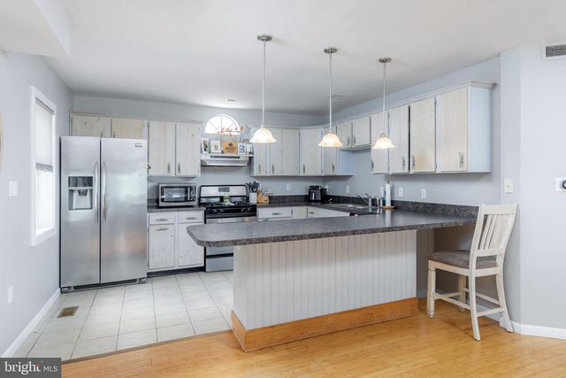 55 EDGEWATER AVE, Westville, NJ 08093
