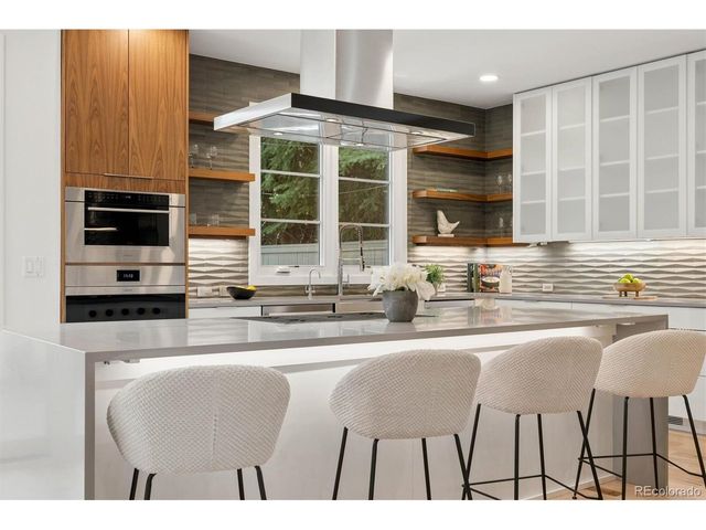 1150 S Gilpin St, Denver, CO 80210