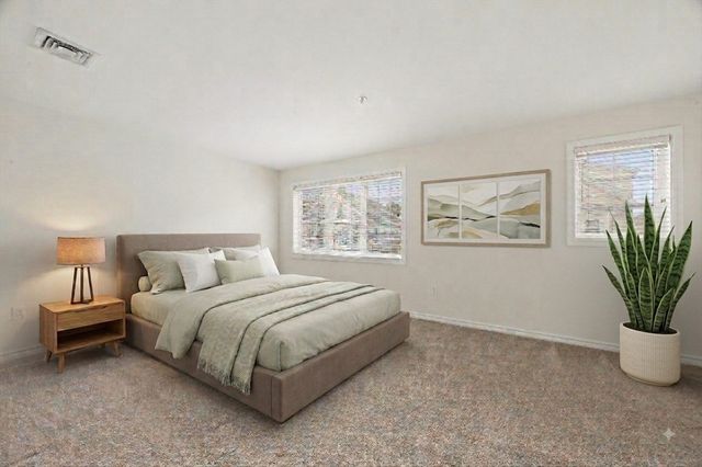 40 Myrtle Street 3, Waltham, MA 02453