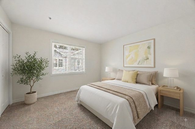 40 Myrtle Street 3, Waltham, MA 02453