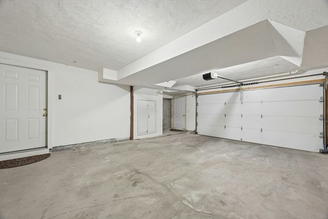 40 Myrtle Street 3, Waltham, MA 02453