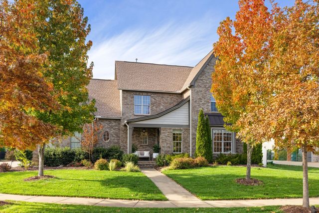 924 Hornsby Dr, Franklin, TN 37064