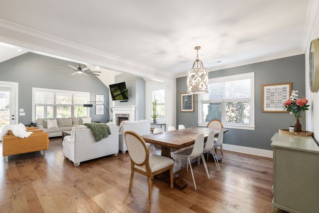 924 Hornsby Dr, Franklin, TN 37064