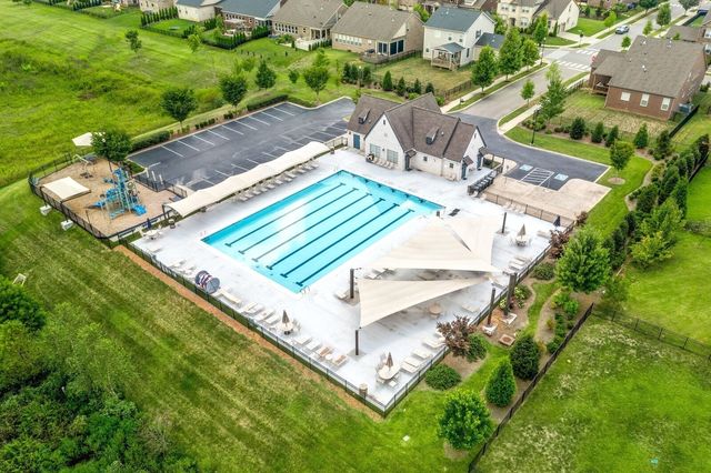 924 Hornsby Dr, Franklin, TN 37064