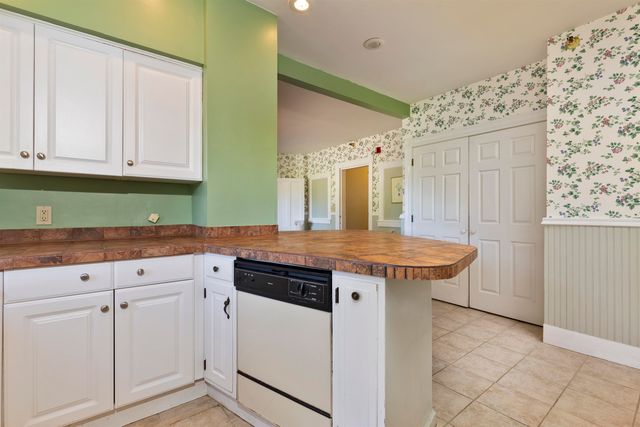 207 River Road, Lyme, NH 03768