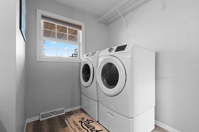 2616 MARATHON AVENUE, Neenah, WI 54956