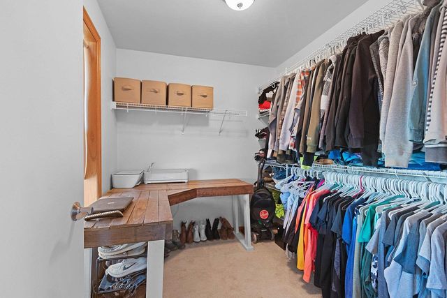 2616 MARATHON AVENUE, Neenah, WI 54956