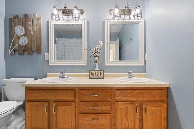 2616 MARATHON AVENUE, Neenah, WI 54956