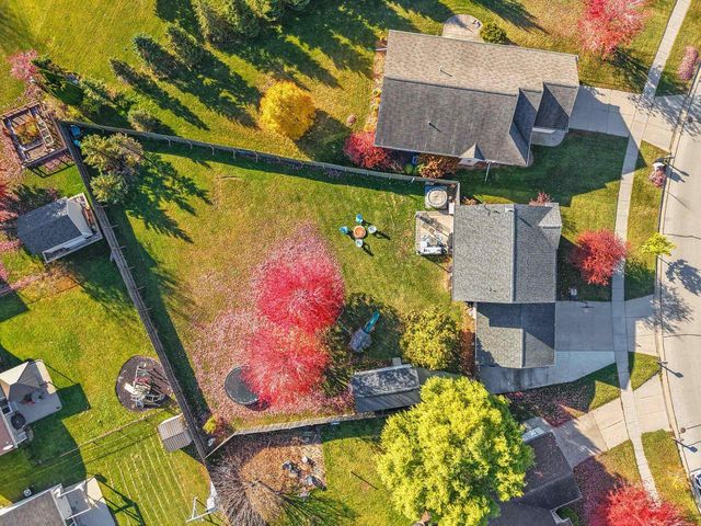 2616 MARATHON AVENUE, Neenah, WI 54956