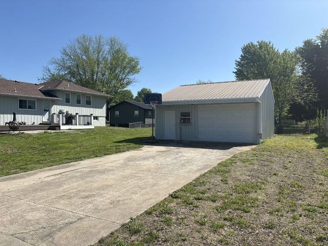 304 E Frazier Street, Drexel, MO 64742