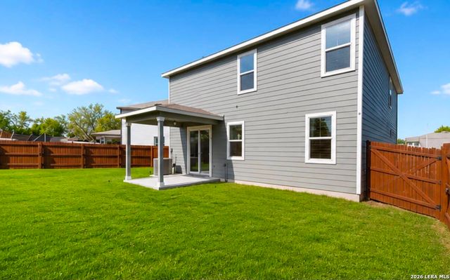 5306 Lisa Pt, St Hedwig, TX 78152
