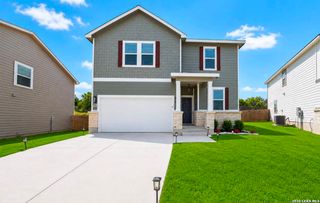 5306 Lisa Pt, St Hedwig, TX 78152