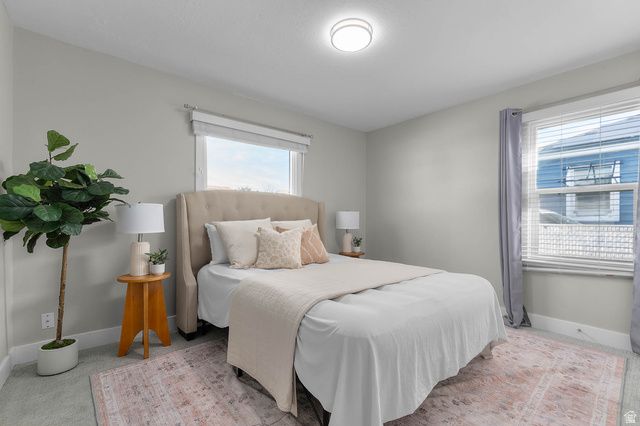 230 S LAKEVIEW DR, Clearfield, UT 84015