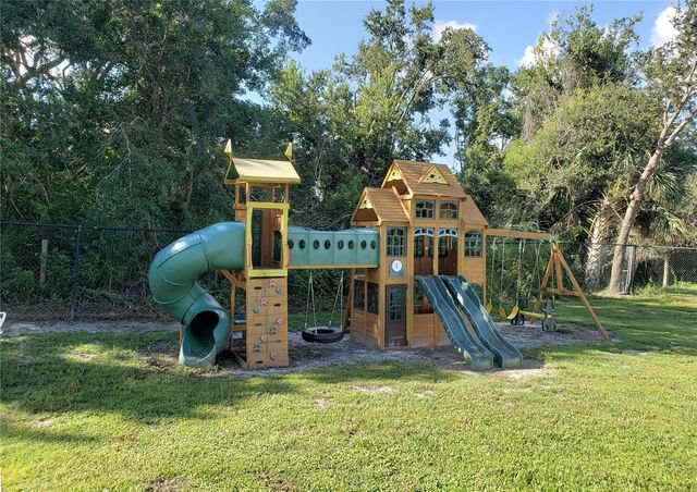 22640 WATERSEDGE BOULEVARD 64, Land O Lakes, FL 34639